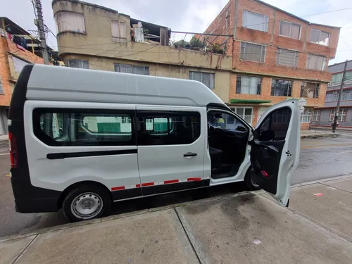Renault Trafic 1.6 L2H2 Techo Alto Carga