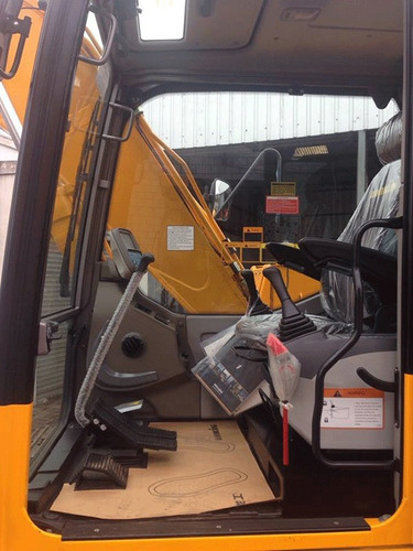 Excavadora Lonking Cdm6150 14tn, Balde 0.56m3, Motor Cummins