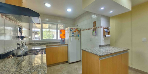 Casa 4 Ambientes Jardin+departamento+cochera Merlo