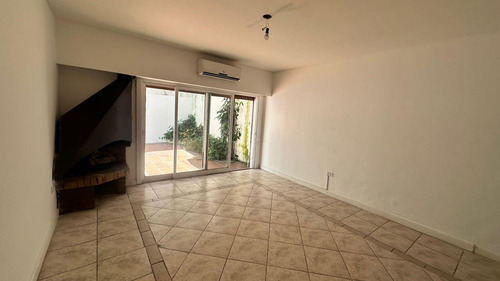Blanco Encalada 3900, Casa Tipo Duplex, 4 Ambientes C/patio-terraza-parrilla-cochera - V. Urquiza