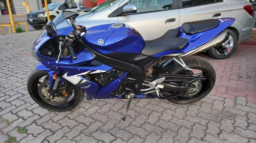 Imagen 4 de 13 de Yamaha R 1 2006
