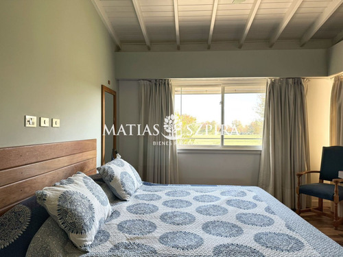 Casa En Venta En Los Puentes