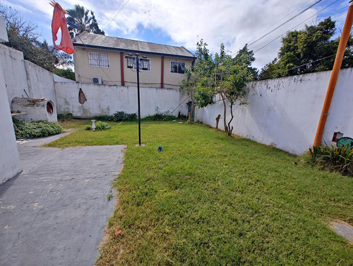 Casa En Alquiler En G. De Laferrere