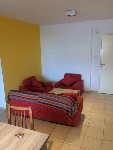 Imagen 5 de 8 de Dpto. 2 Dormitorios Con Balcon - Seguridad 24 Hs. Amenities