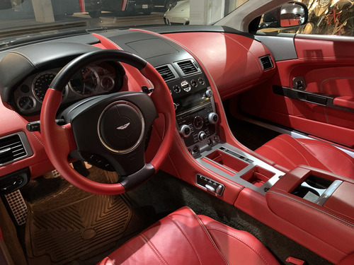 Aston Martin DB9 5.9 Coupe At