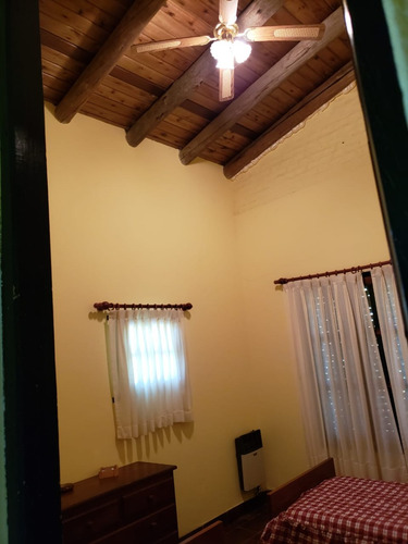 Gran Casco Con Vivienda De 5 Dormitorios 3 Baños, Pileta , 34 Hectareas,
