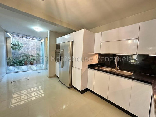 Marianny Gonzalez, Moderna Casa En Venta Urb Trigal Cabudare Lara