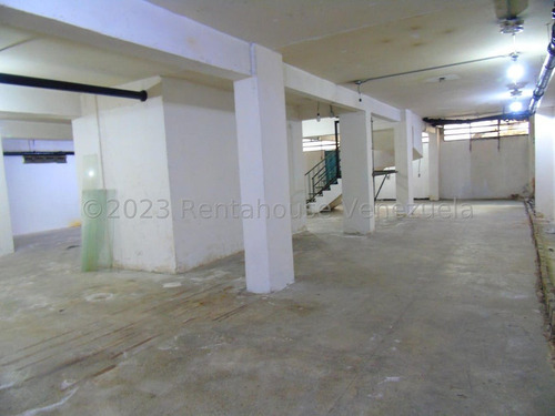 Local Comercial ( Pb / A Pie De Calle / 2 Niveles) Alquiler Parroquia La Candelaria Mls - 23-18098