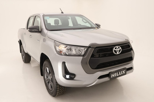 Imagen 8 de 18 de Hilux 4x2 Dc Sr 2.4 Tdi 6 Mt $ 7.367.000 Gris Plata
