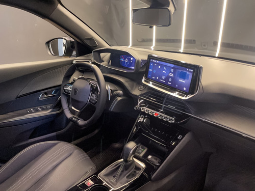 Peugeot 2008 1.0T Gt