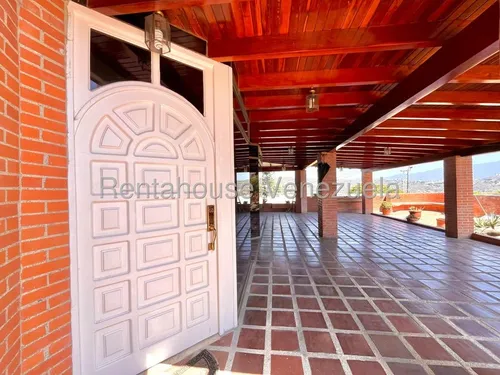 Casa En Venta En El Peñon Rvz
