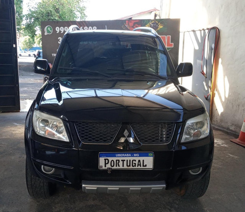 Imagem 2 de 11 de Mitsubishi Pajero Tr4 2.0 Preto 2010