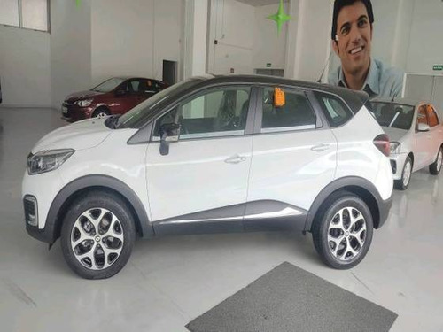 Imagem 8 de 9 de Renault Captur 2.0 16v Hi-flex Intense Automático
