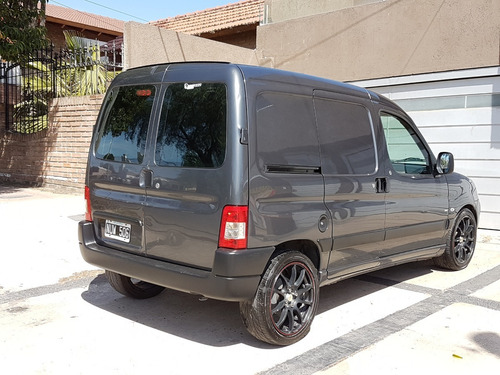 Partner 1.6 Hdi Vidriada Con 5 Asientos Financio