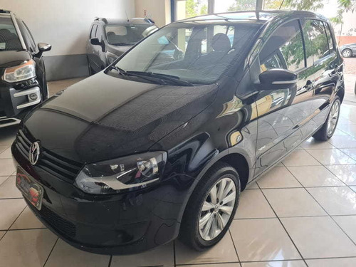 Imagem 1 de 15 de Volkswagen Fox 1.0 8v (g2) (trend) 4p 2013