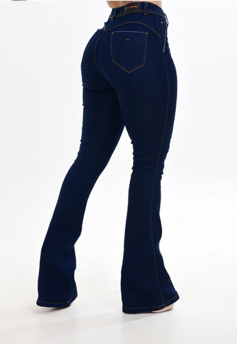 Imagem 2 de 8 de Calça Jeans Flare Feminina Com Lycra Pinça Levanta Bumbum