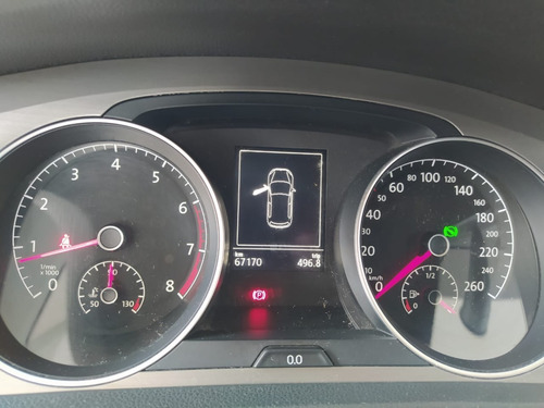 Volkswagen Golf 2015 Trendline Tp 1600cc R15