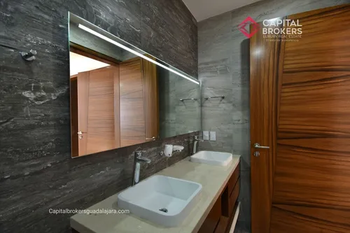 Casa Nueva En Coto Solares En Venta