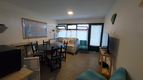 Departamento En Alquiler Anual. Valeria Del Mar Frente Al Mar!