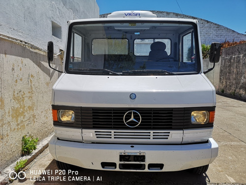 Mercedes Benz 710 Plus