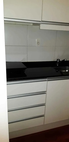 Apartamento En Alquiler A.v. Italia,parque Batlle