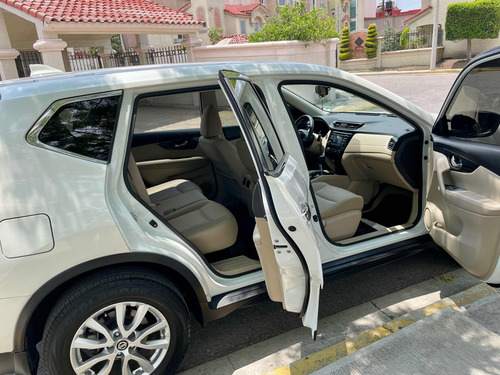 Nissan X-Trail 2.5 Sense 2 Row Cvt