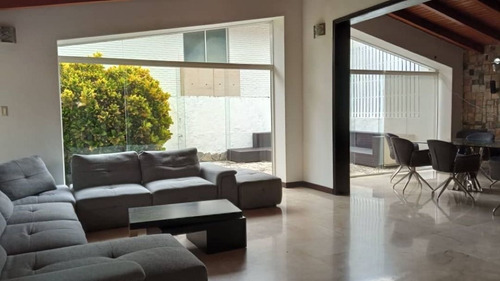 Imagen 8 de 12 de Vendo Casa 650m2 4h/4b/4p Prados Del Este 5028