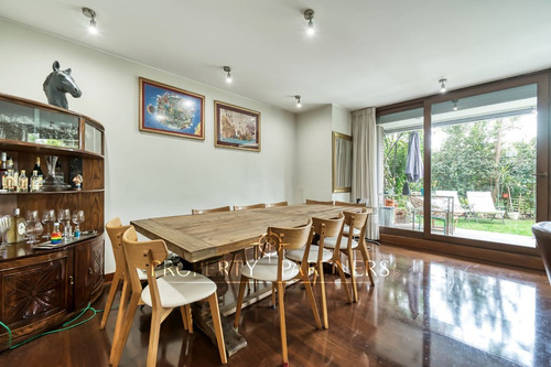 Lindo Departamento Con Jardín Cercano A Colegios Y...