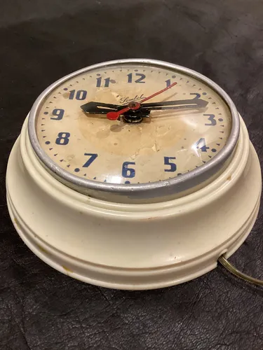 Reloj electrico antiguo new arrivals