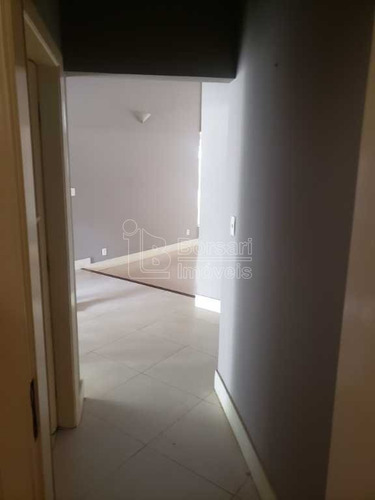 Imagem 5 de 6 de Aluguel De Casas / Padrão Na Cidade De Araraquara 9756