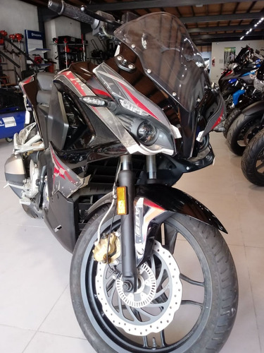 Bajaj Rouser Rs 200 División Ruedas - Ultima Unidad Oferta