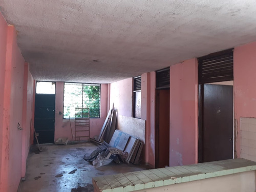 Locales Comerciales Y Departamentos En Colonia Progreso Aca