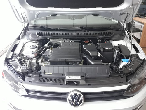 Volkswagen Polo 1.6 Msi Trendline At Llantas Okm 2021