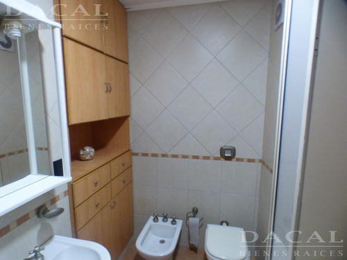 Casa En Venta En La Plata Calle 23 E/ 78bis Y 79 Dacal Bienes Raices