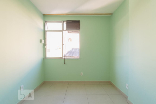 Imagem 8 de 15 de Apartamento Para Aluguel - Centro, 2 Quartos, 55 - 892923498