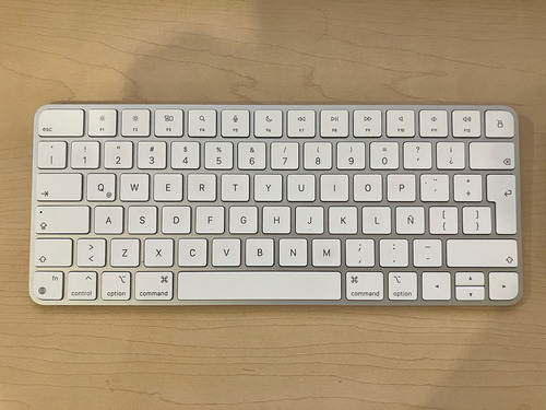 Teclado Y Mouse Apple Magic Mouse 2 Magic Keyboard 2 Español (Usado)