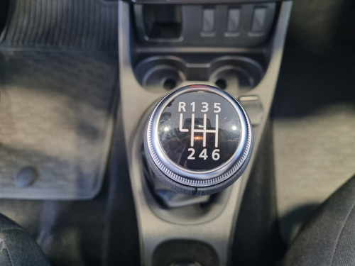 Imagen 11 de 19 de Renault Oroch Zen 1.6 2023 0km