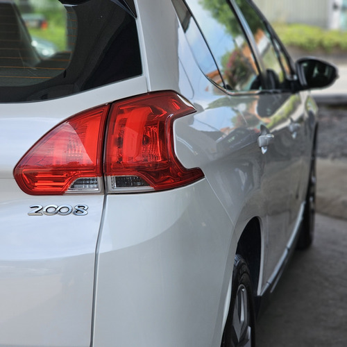 Peugeot 2008 1.6 Feline