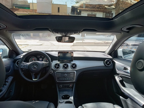 Mercedes-Benz Clase GLA 1.6 Gla200 Urban 156cv