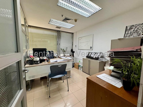 Ip Vendo Oficina En Campo Alegre 25-23726