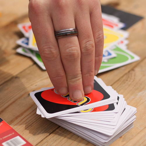 Uno Deluxe Juego De Cartas + Caja De Aluminio Jugo De Mesa