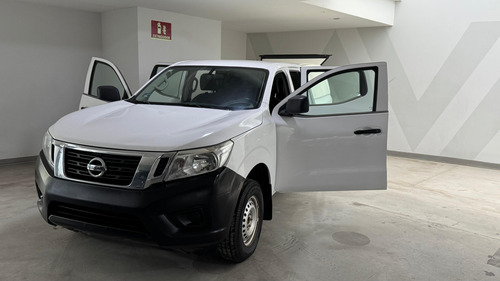 Pick Up Np300 Doble Cab Se A/c Tm 6 Vel