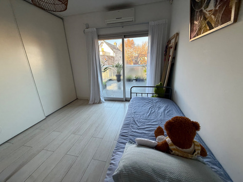 Venta Duplex Tipo Casa Complejo Cerrado Banfield Pileta