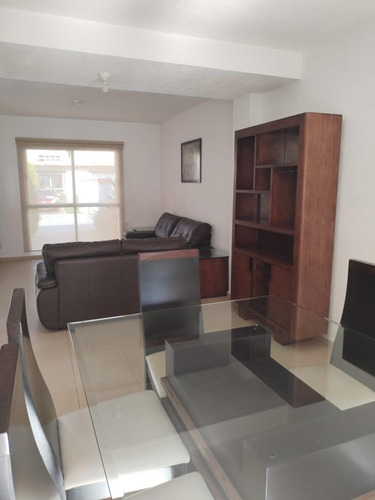 Casa En Renta En Colonia San Mateo Otzacatipan, Toluca, Estado De México
