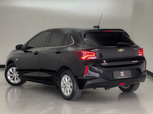 Chevrolet Onix ONIX HATCH PREM. 1.0 12V TB FLEX 5P AUT.