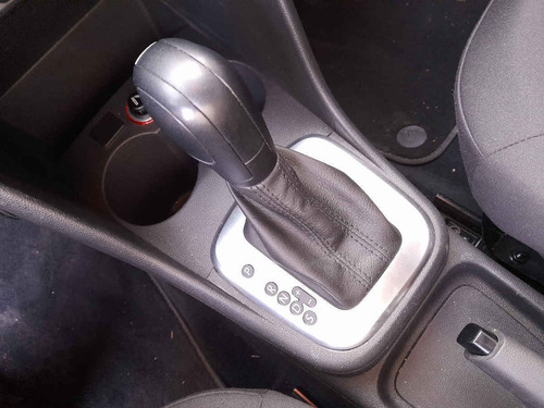 Imagen 14 de 15 de Volkswagen Vento 2019 4p Comfortline L4/1.6 Aut