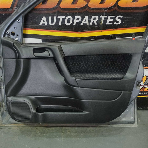 Tapizado Puerta Delantera Derecha Chevrolet Astra Impecable