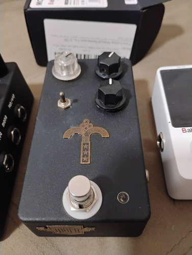 Pedal Mooer Afinador Baby Tuner Branco (Usado)