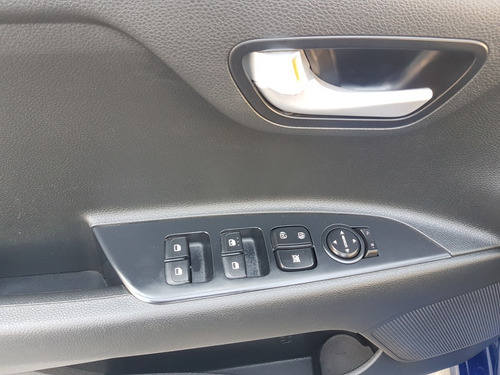 Kia Rio 1.6 2020 Lx Sedan Mt Ac Abs Ba Ee Vt