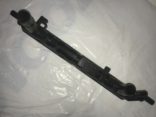 Tanque Cajeras Radiador Ford Ka Bocas Manguera Infra